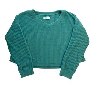 Hollister Fuzzy Oversized Cropped V-Neck Sweater Green Size Medium